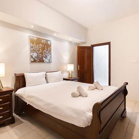 Sliema Central Apartment Just Minutes From The Beach By Jl 外观 照片